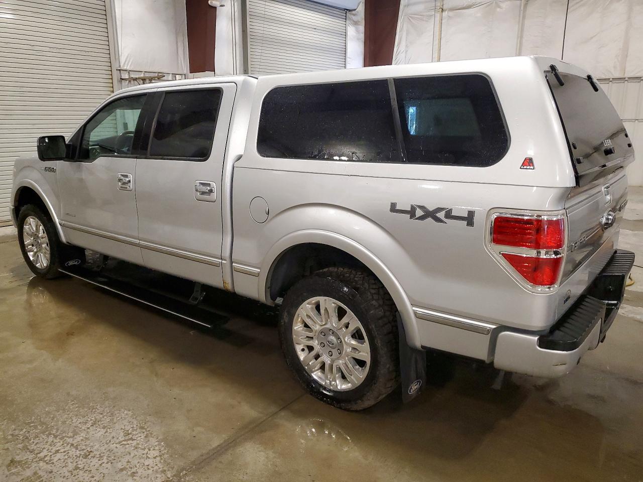 2013 FORD F150 SUPERCREW photo 2