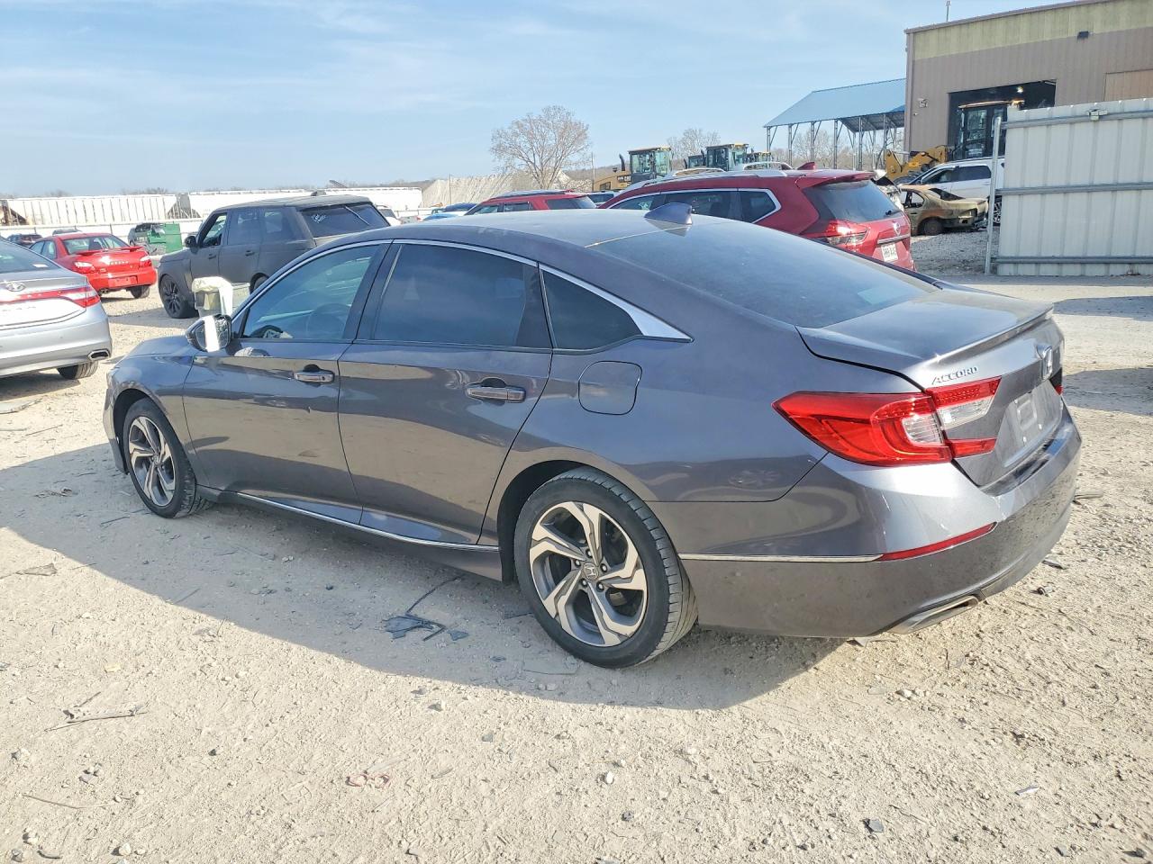 2018 HONDA ACCORD EXL photo 2