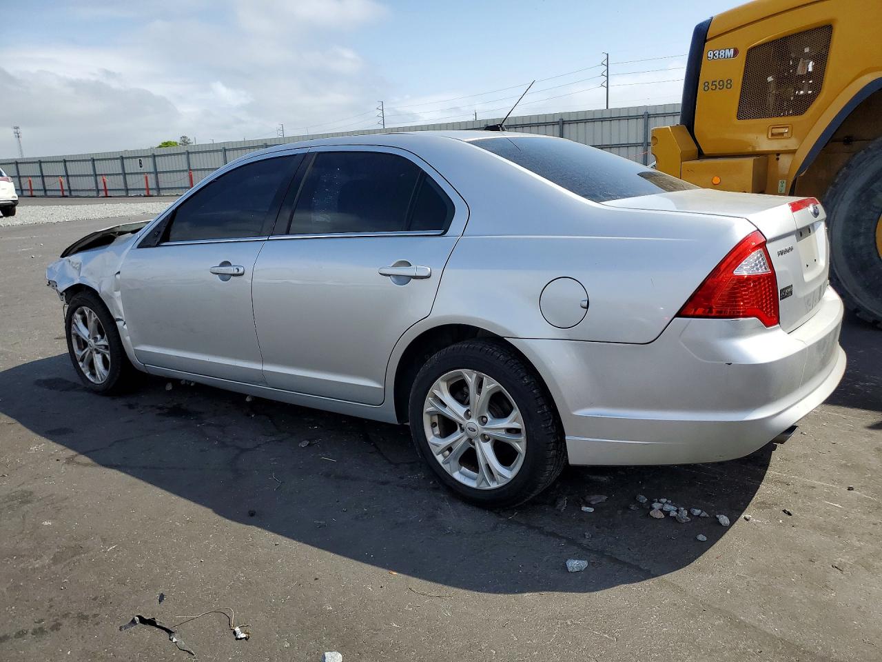2012 FORD FUSION SE photo 2