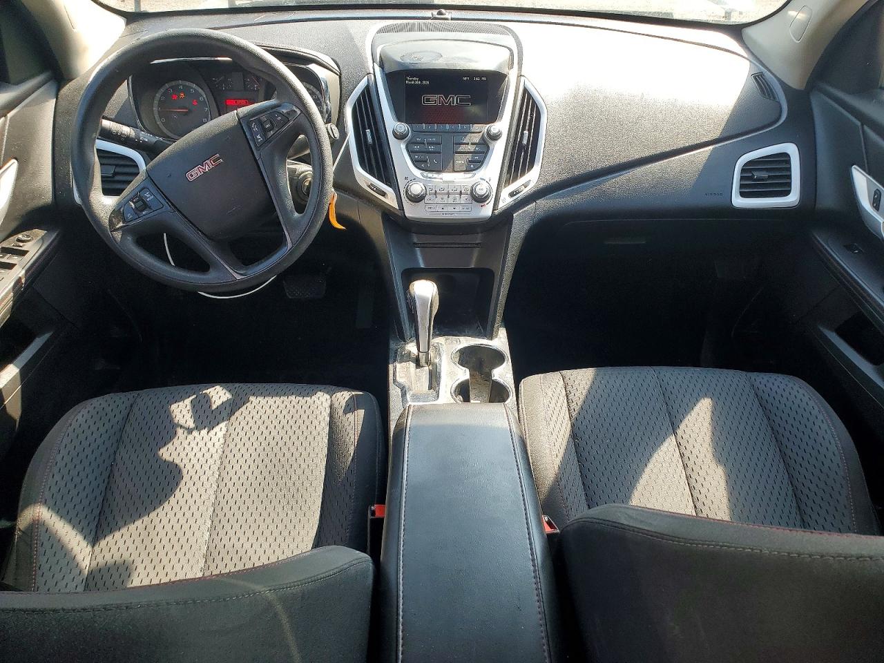 2013 GMC TERRAIN SLE photo 8
