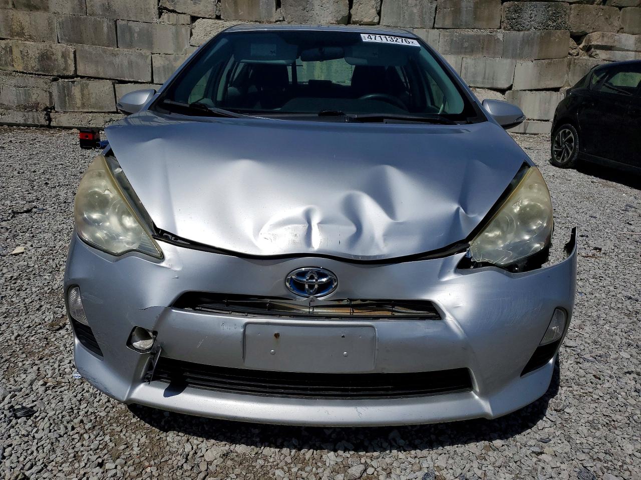 2012 TOYOTA PRIUS C THREE photo 9