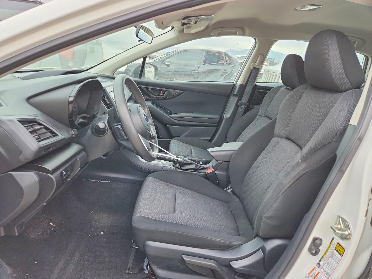 2019 SUBARU IMPREZA photo 19