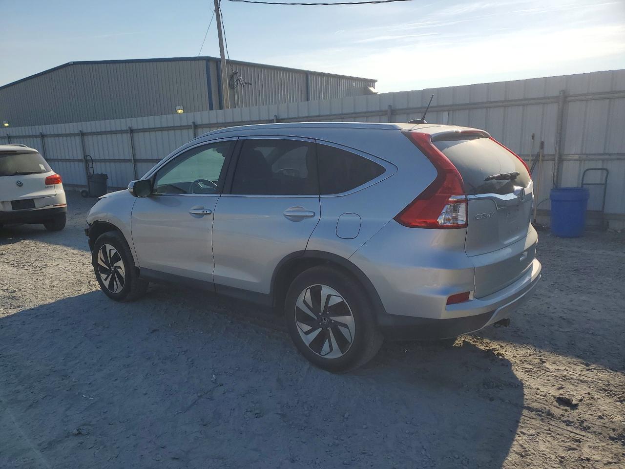 2016 HONDA CR-V TOURING photo 4