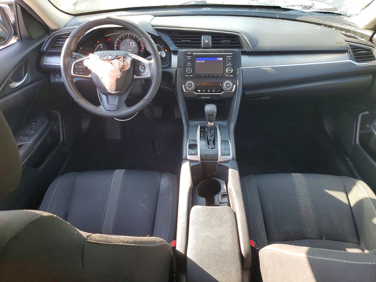 2017 HONDA CIVIC LX photo 15
