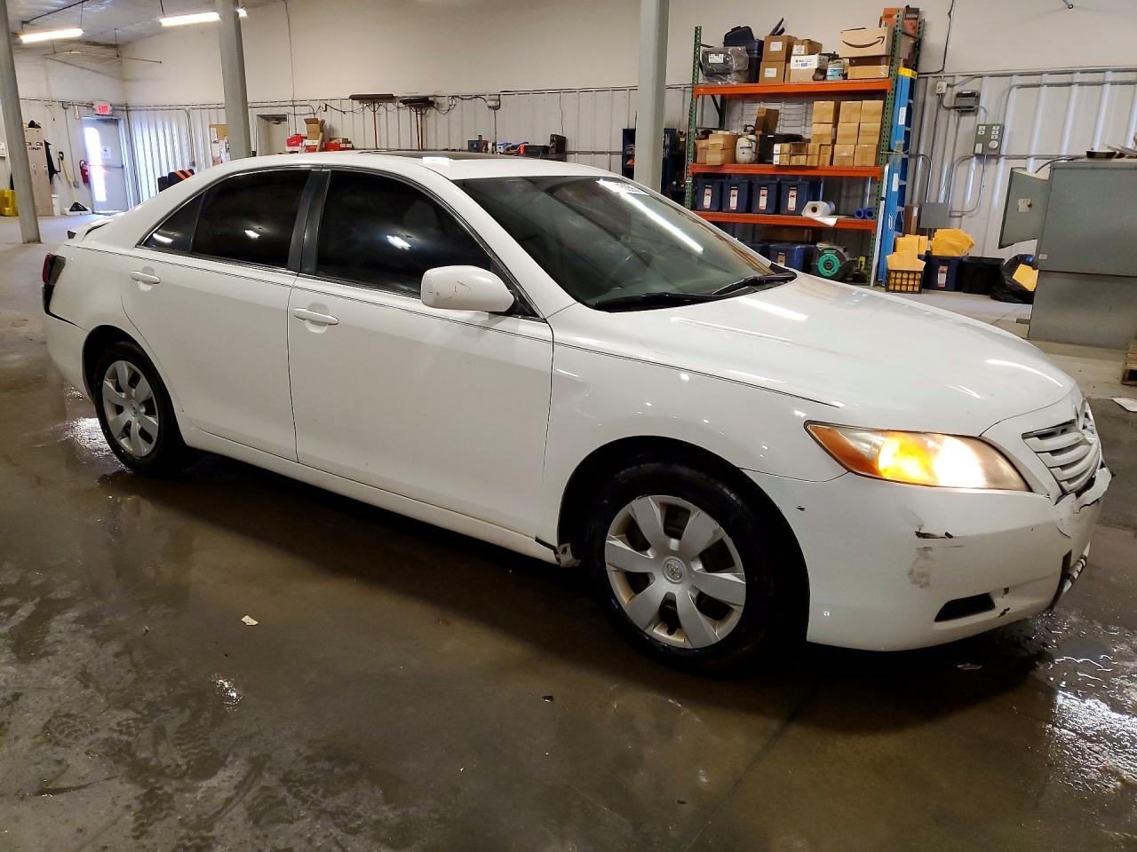 2007 TOYOTA CAMRY LE photo 4