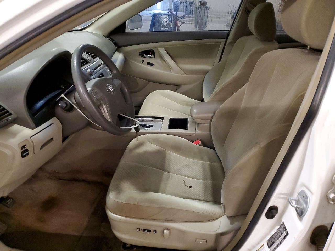 2007 TOYOTA CAMRY LE photo 7