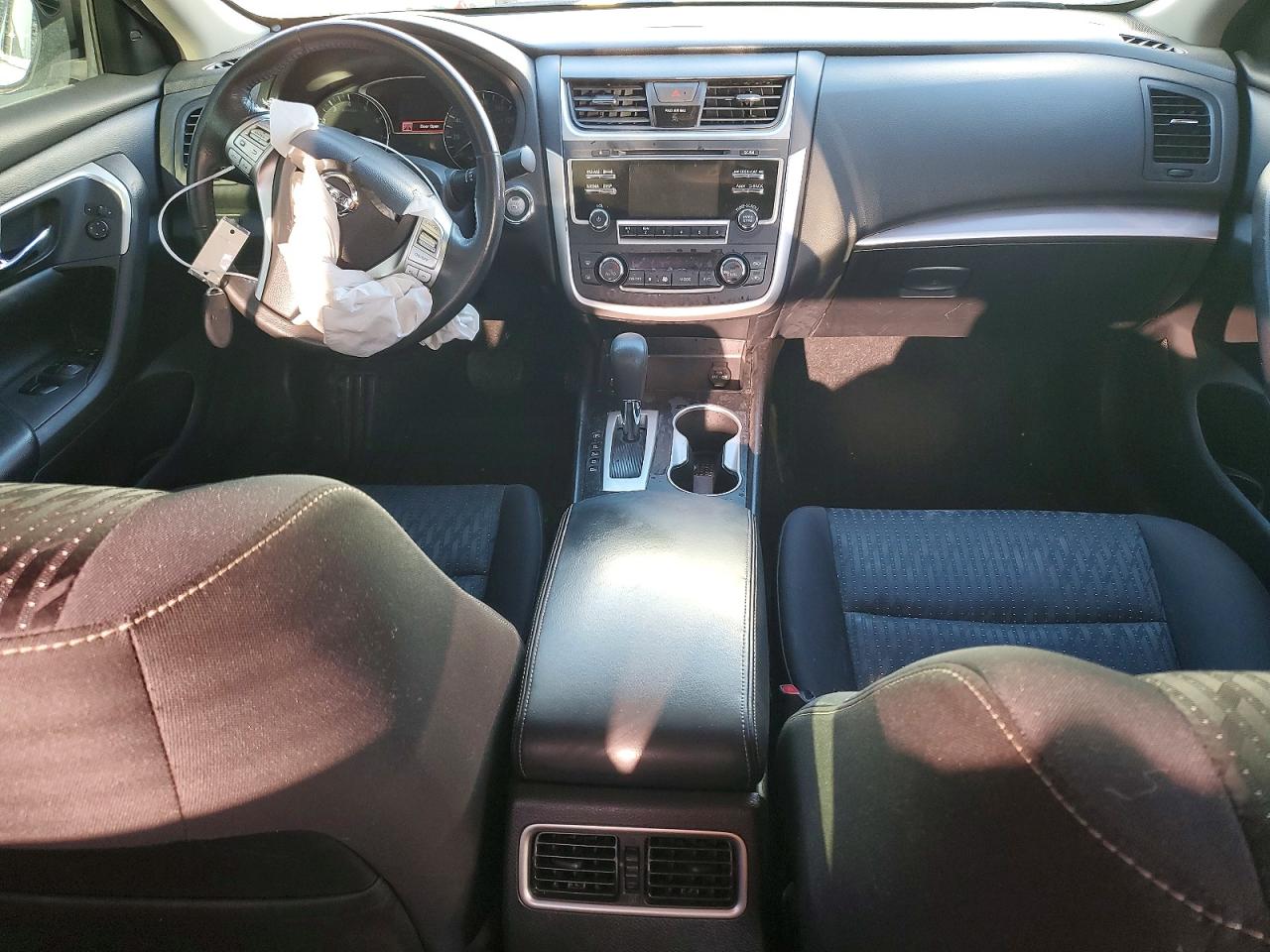 2016 NISSAN ALTIMA 2.5 SV photo 8