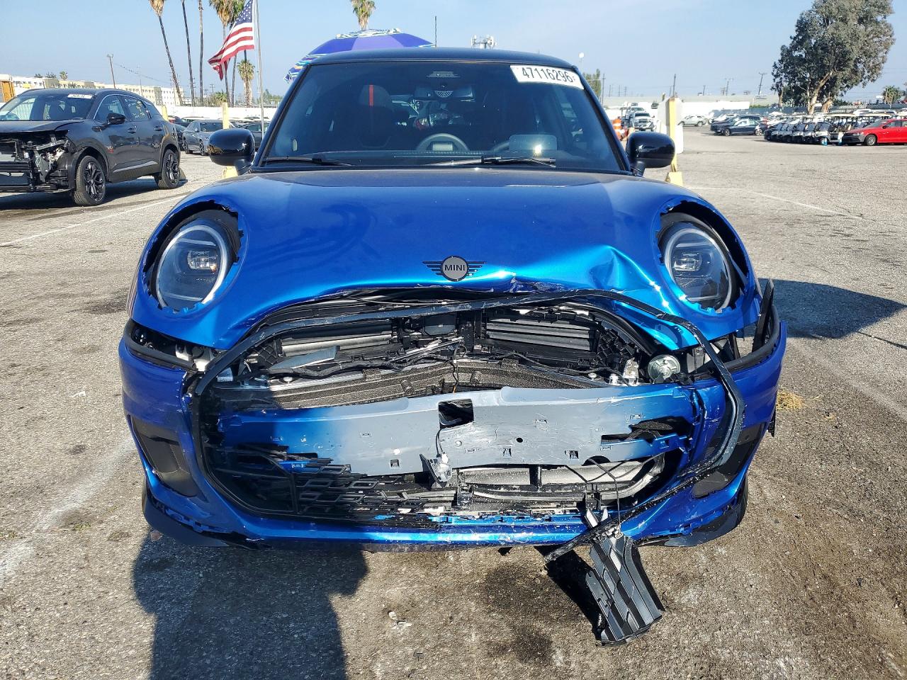 2026 MINI COOPER S photo 9