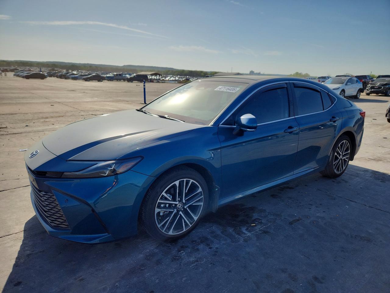 2025 TOYOTA CAMRY