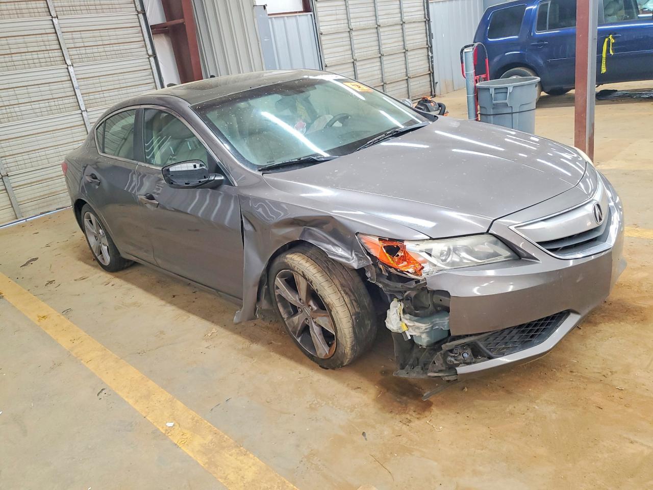 2013 ACURA ILX 20 TECH photo 10