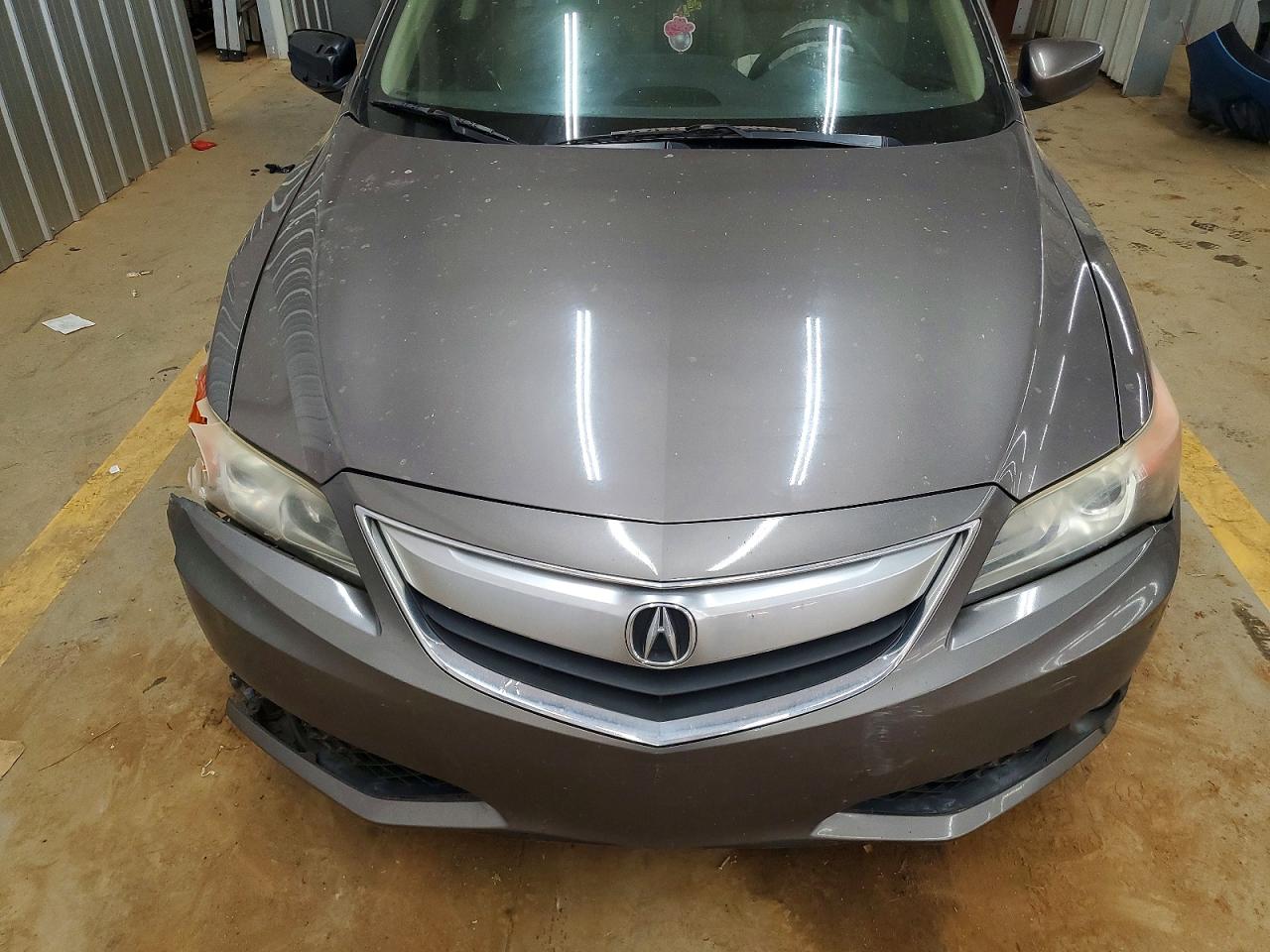 2013 ACURA ILX 20 TECH photo 31