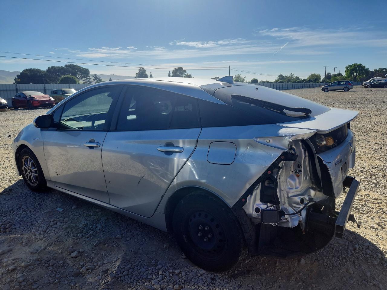 2018 TOYOTA PRIUS TWO photo 3
