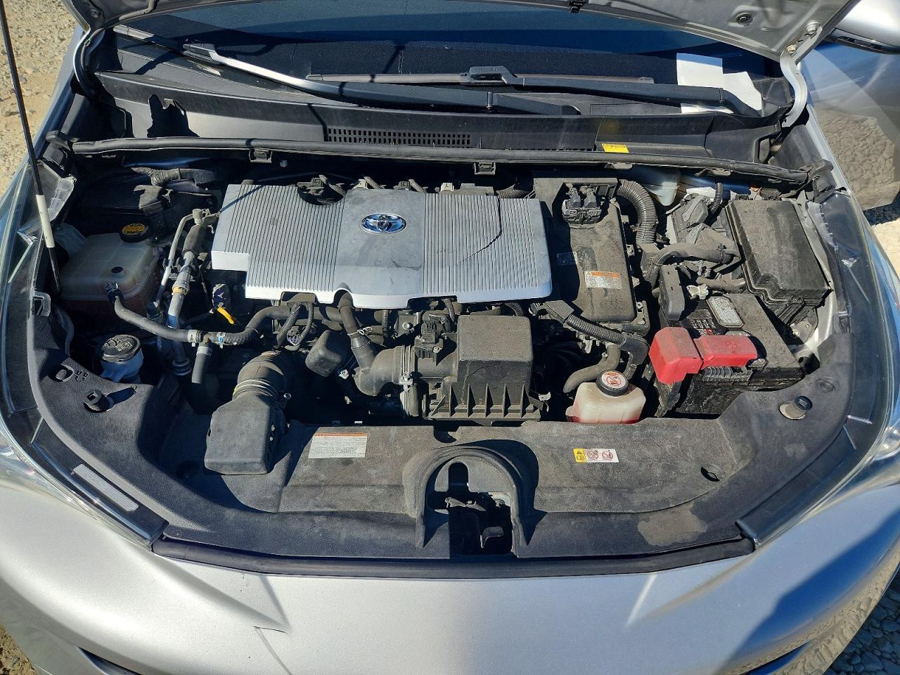 2018 TOYOTA PRIUS TWO photo 21