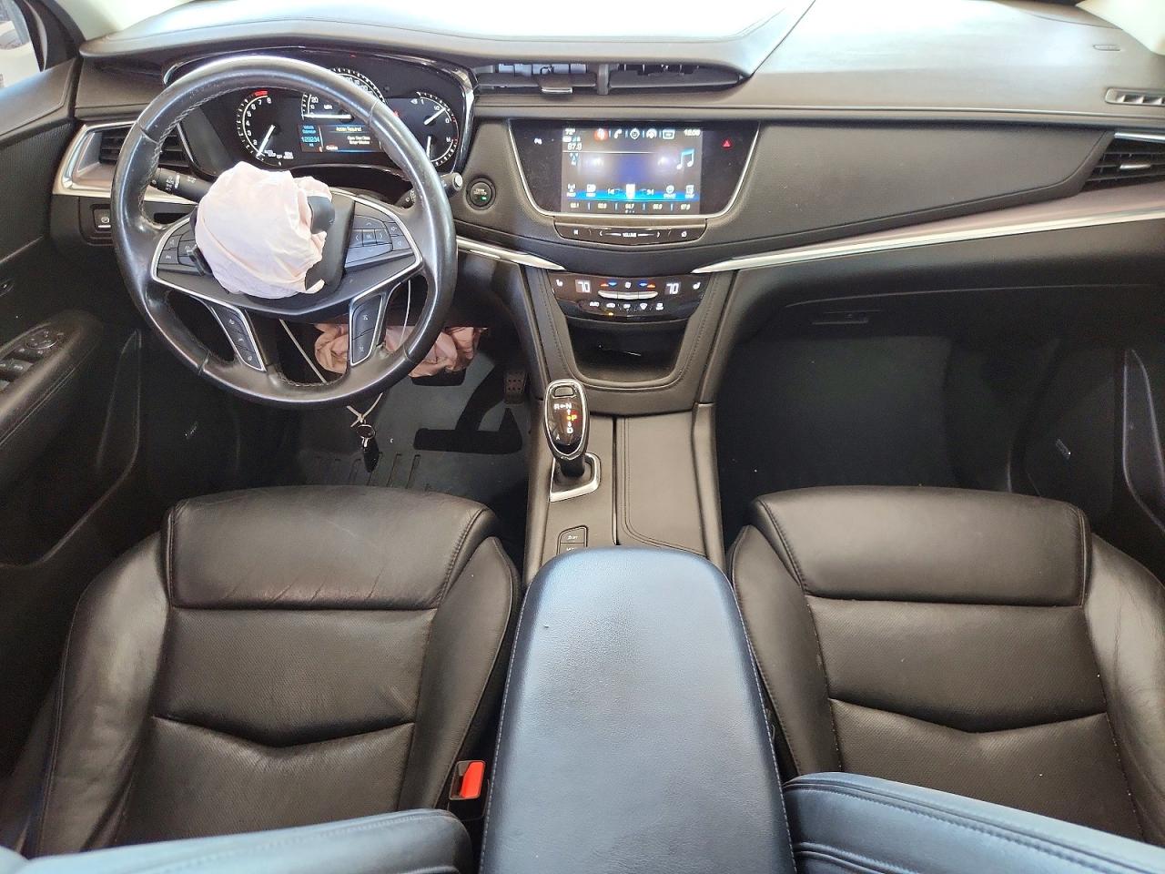 2018 CADILLAC XT5 LUXURY photo 8