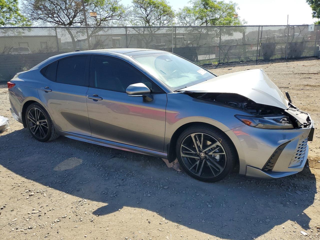 2025 TOYOTA CAMRY XSE photo 10