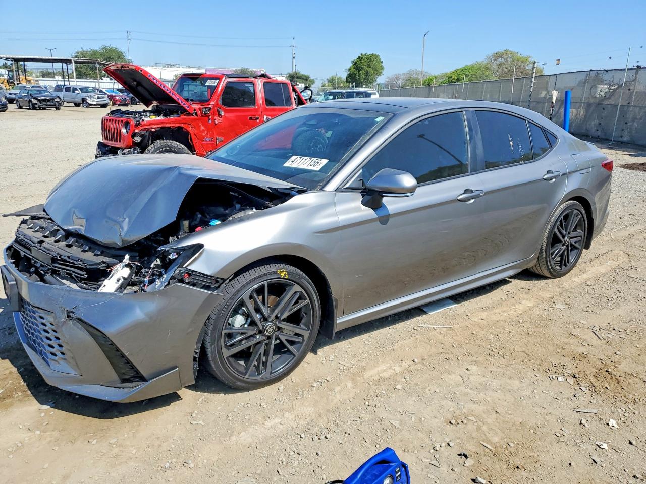2025 TOYOTA CAMRY