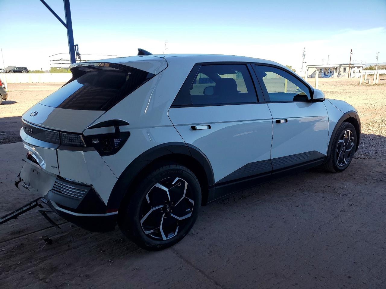 2023 HYUNDAI IONIQ 5 SEL photo 5