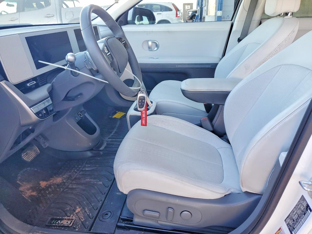 2023 HYUNDAI IONIQ 5 SEL photo 13