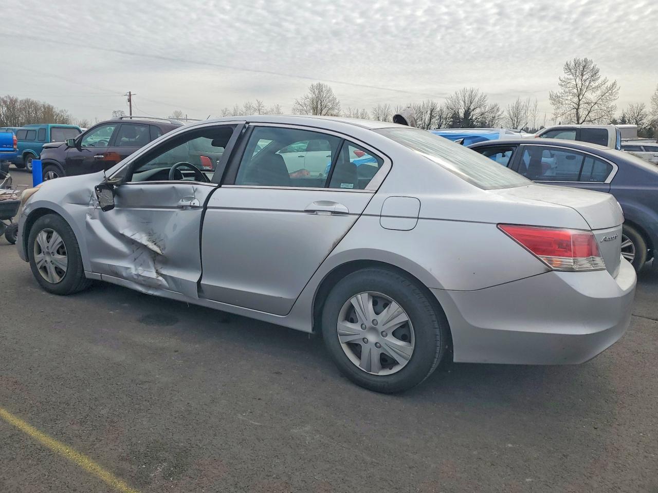 2009 HONDA ACCORD LX photo 2