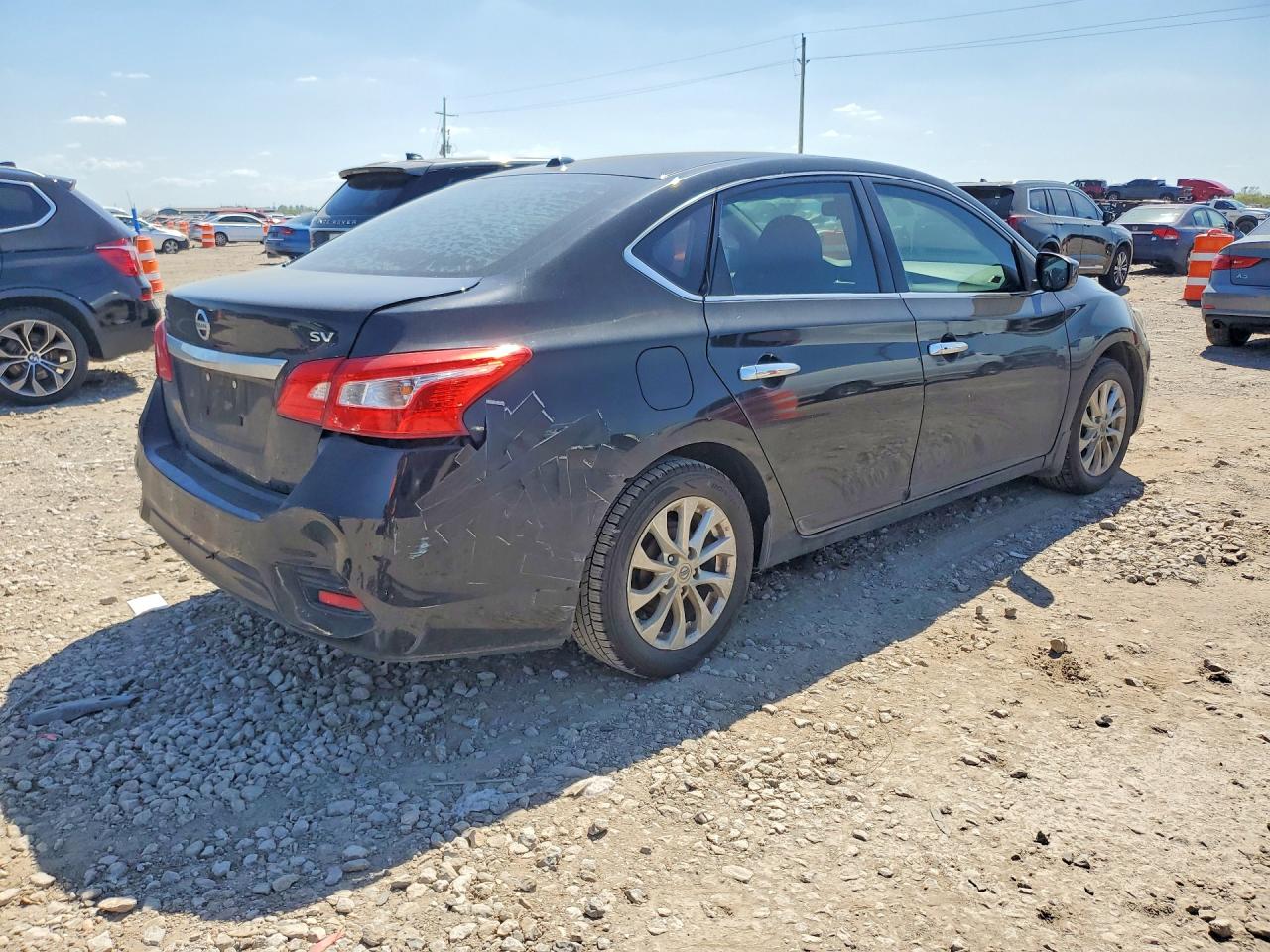 2017 NISSAN SENTRA SV photo 3