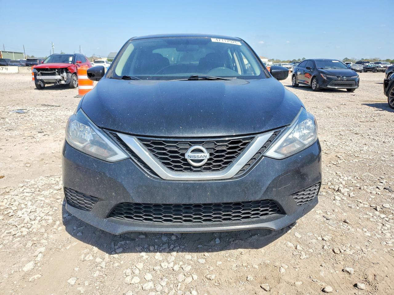 2017 NISSAN SENTRA SV photo 5