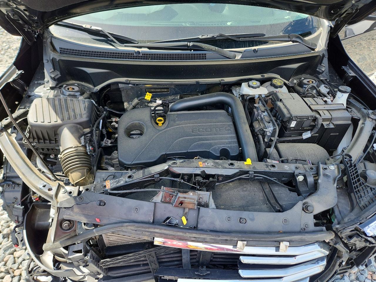 2024 GMC TERRAIN SLT photo 12