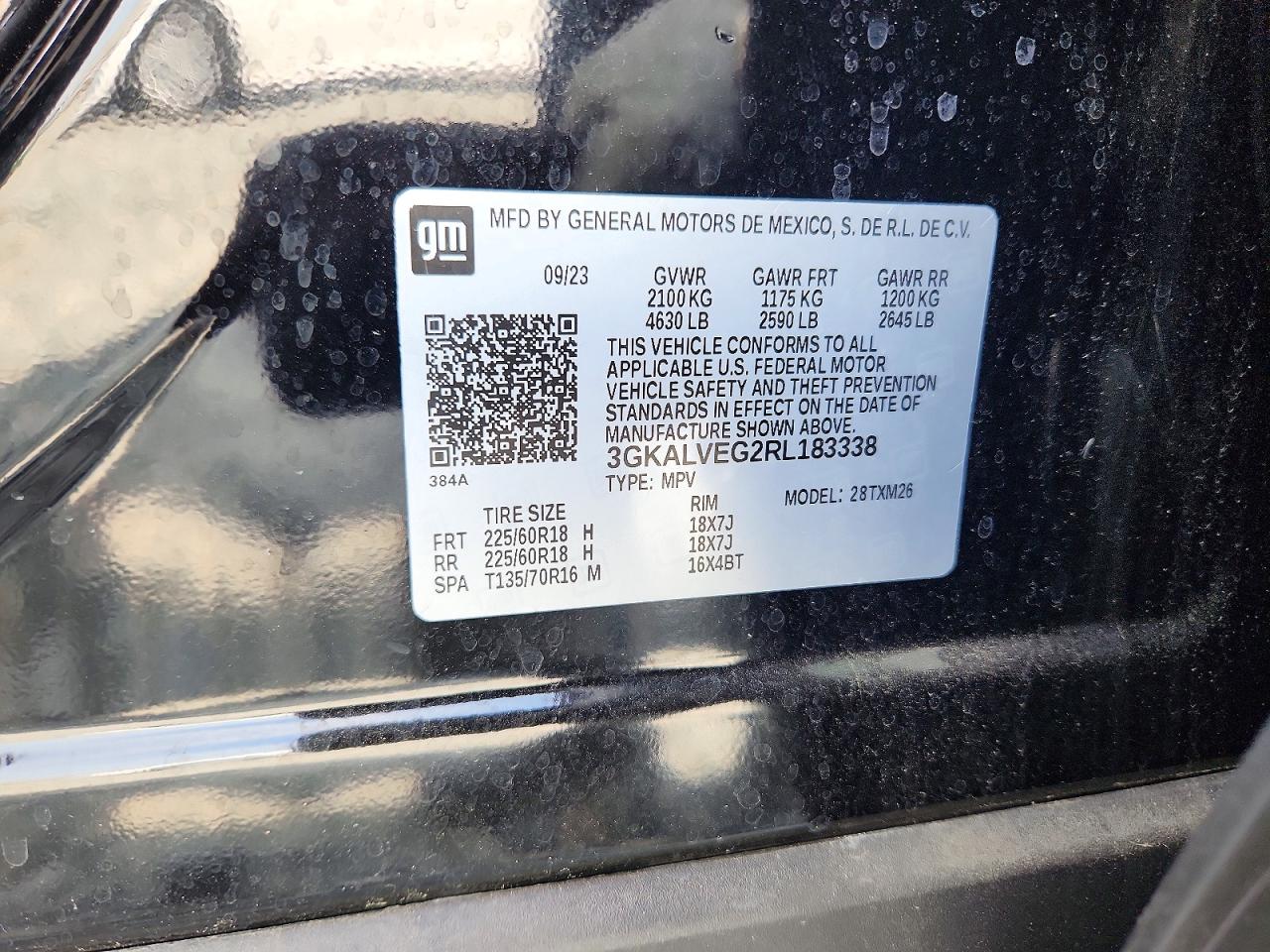 2024 GMC TERRAIN SLT photo 13