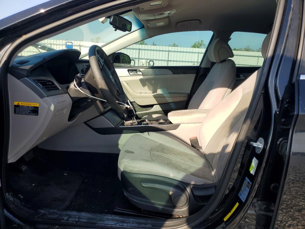 2016 HYUNDAI SONATA SE photo 19