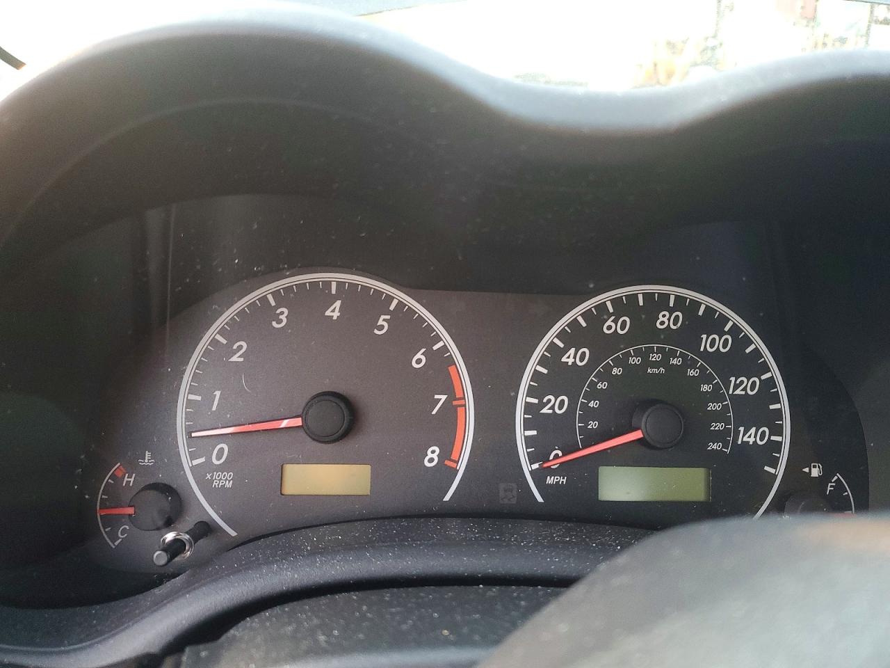 2011 TOYOTA COROLLA LE photo 9