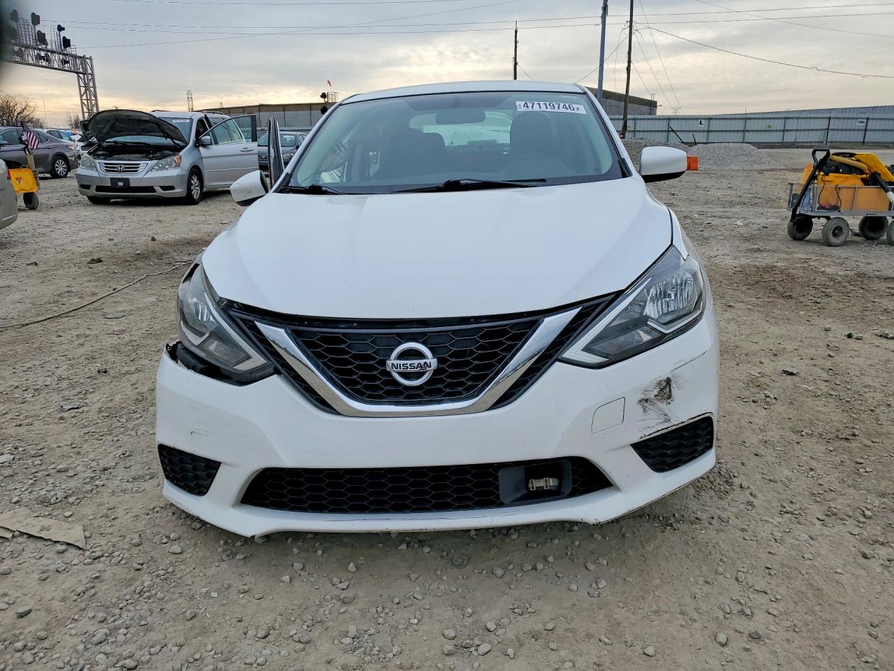2019 NISSAN SENTRA S photo 5