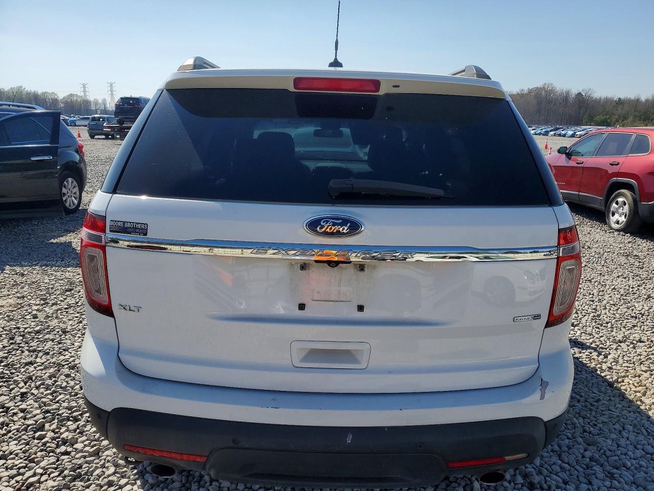 2014 FORD EXPLORER XLT photo 16