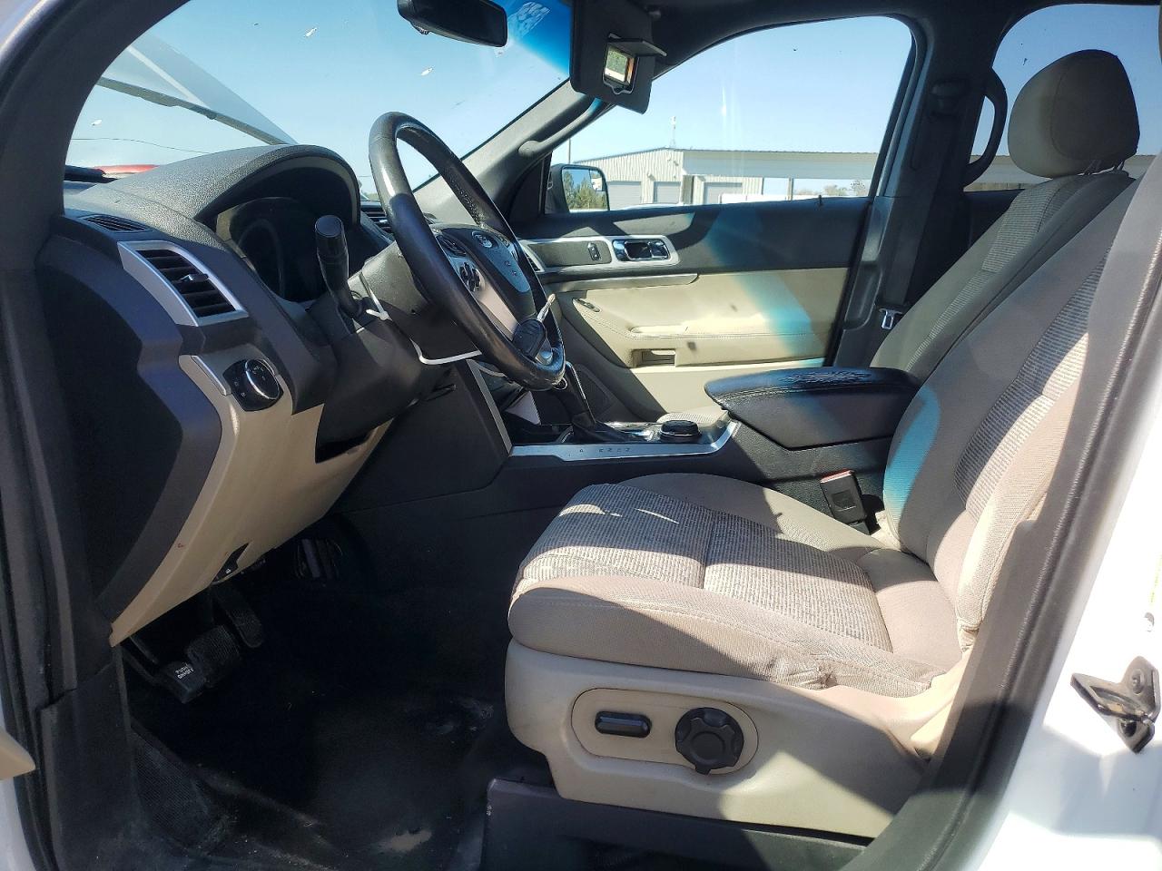2014 FORD EXPLORER XLT photo 19