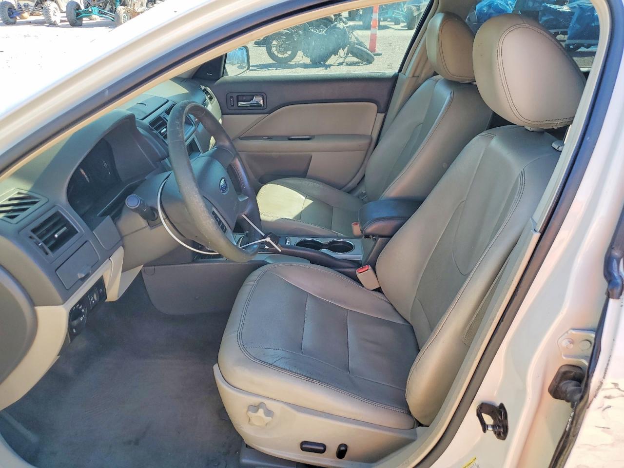 2010 FORD FUSION SEL photo 19