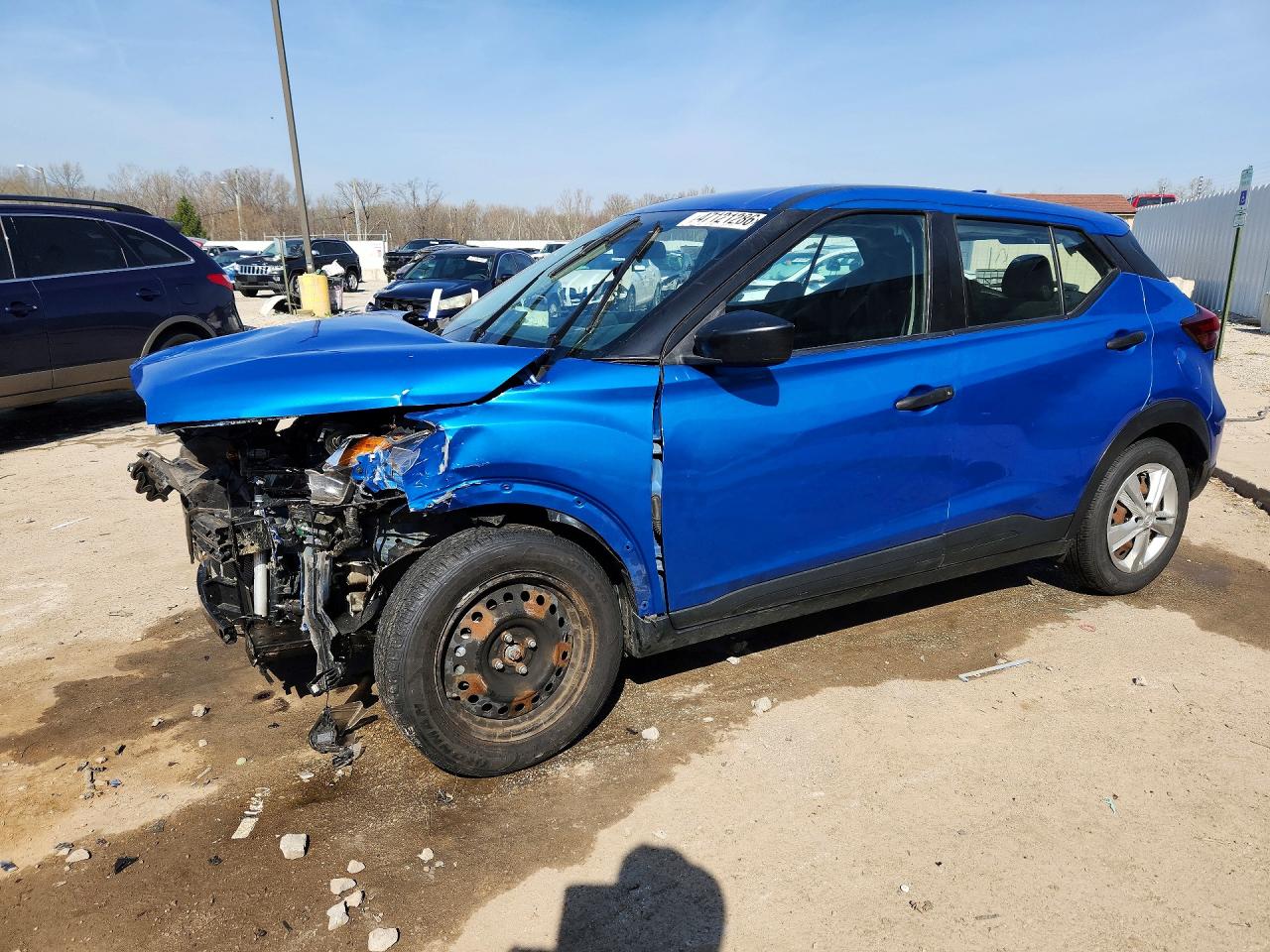 2021 NISSAN KICKS