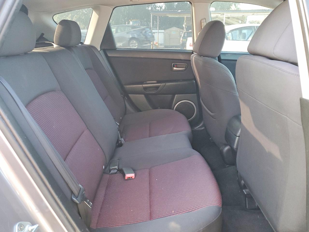 2006 MAZDA 3 HATCHBACK photo 19