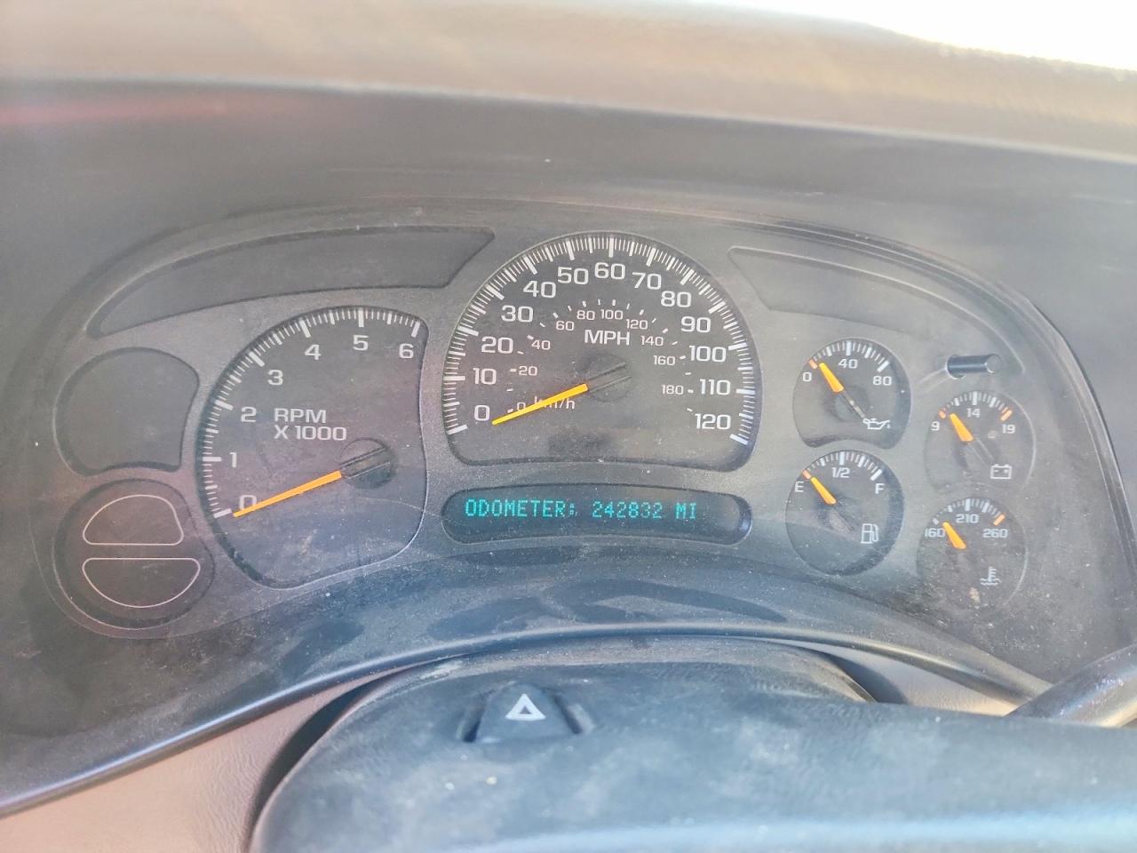 2005 CHEVROLET SILVERADO K1500 photo 18