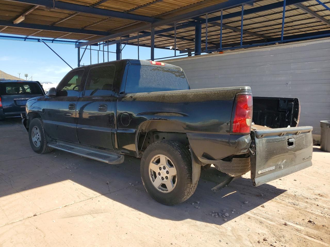 2005 CHEVROLET SILVERADO K1500 photo 3