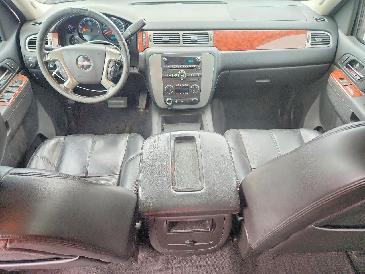 2011 GMC SIERRA K2500 SLT photo 22