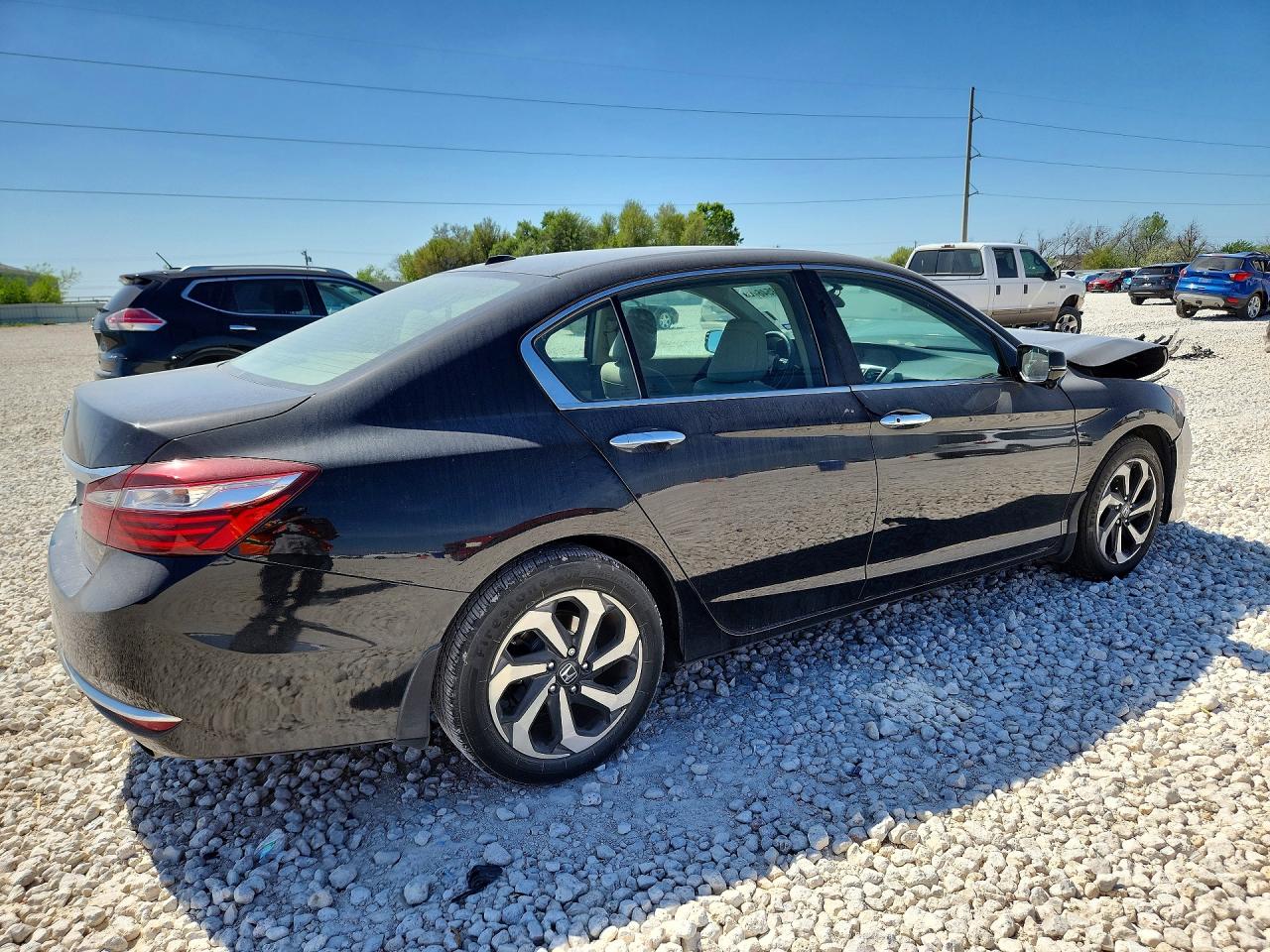 2017 HONDA ACCORD EXL photo 3