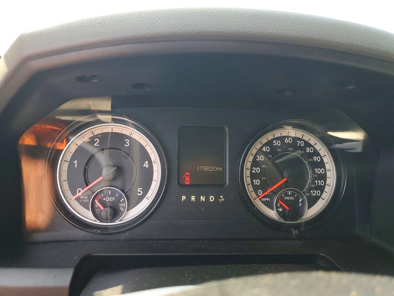 2016 RAM 2500 SLT photo 17