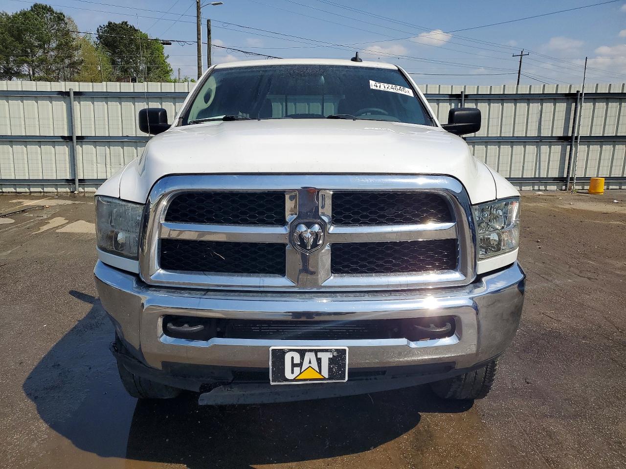 2016 RAM 2500 SLT photo 9