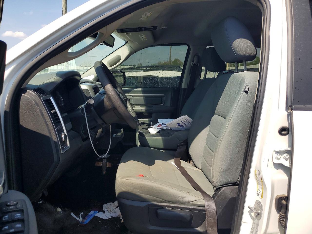 2016 RAM 2500 SLT photo 13