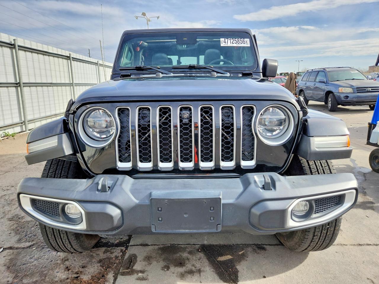 2021 JEEP GLADIATOR OVERLAND photo 9