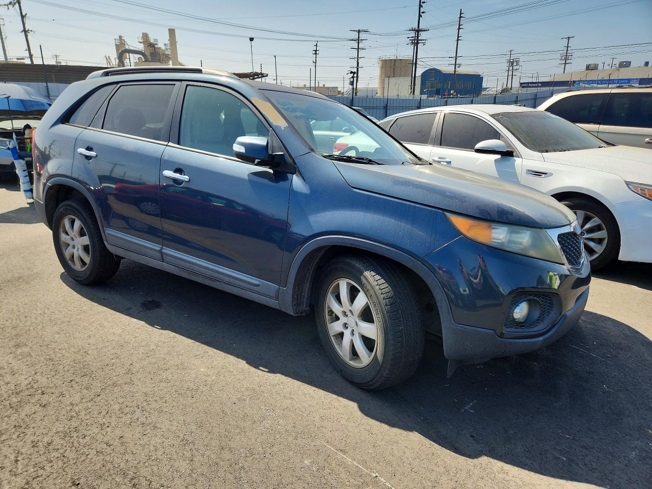 2011 KIA SORENTO LX photo 7