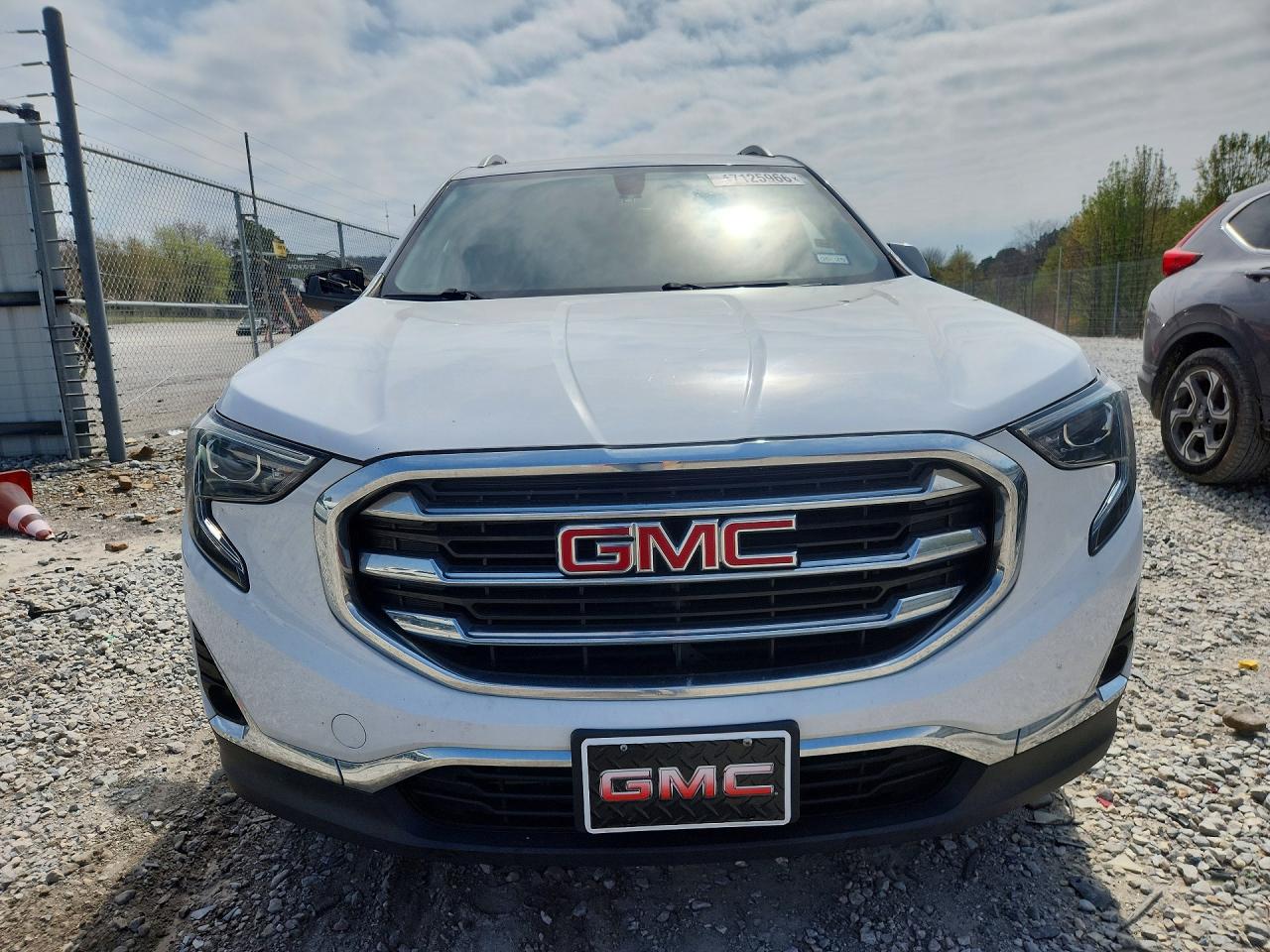 2018 GMC TERRAIN SLT photo 17