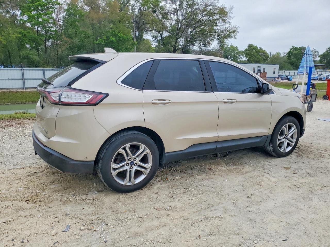2017 FORD EDGE TITANIUM photo 3