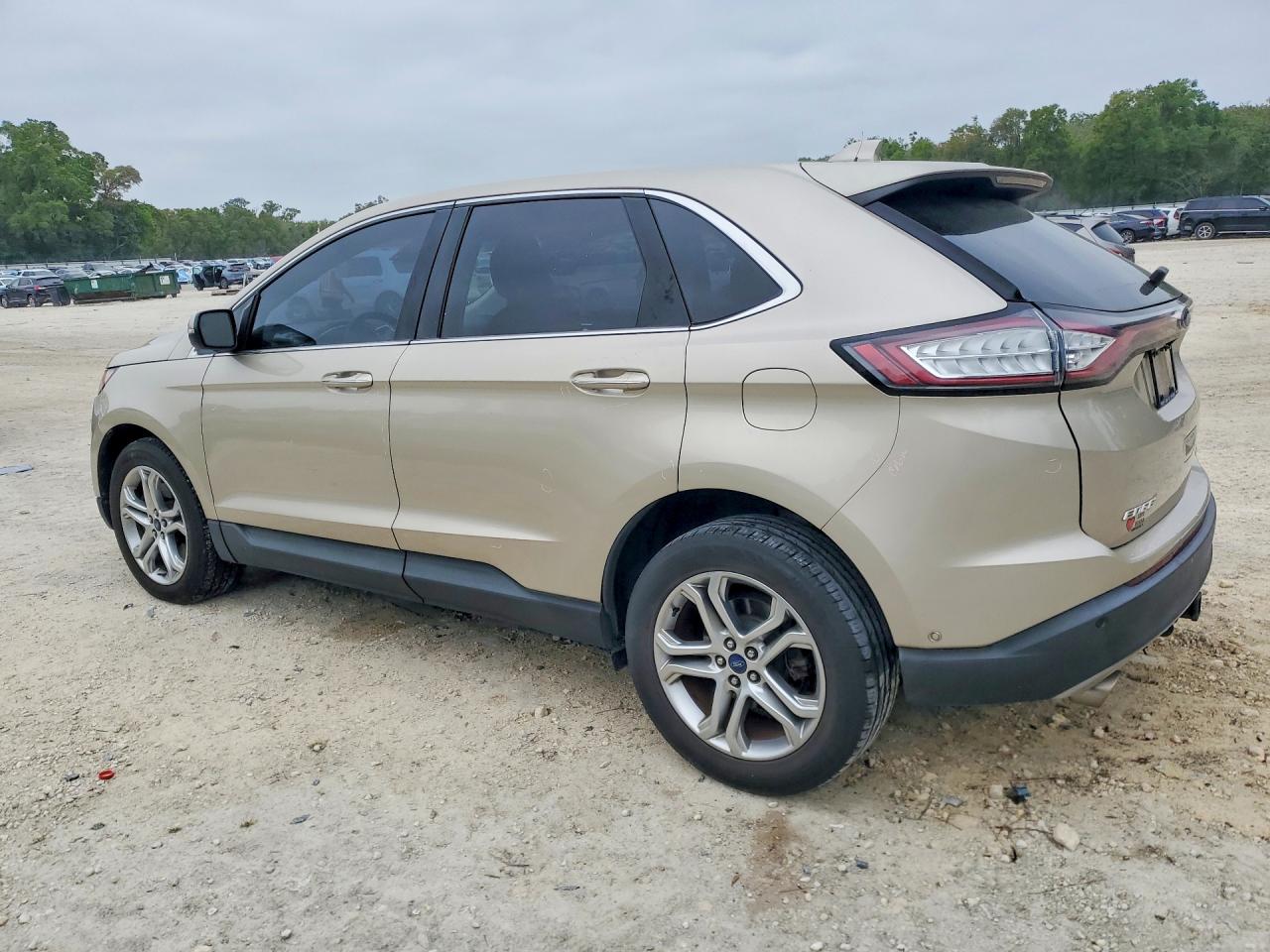 2017 FORD EDGE TITANIUM photo 2