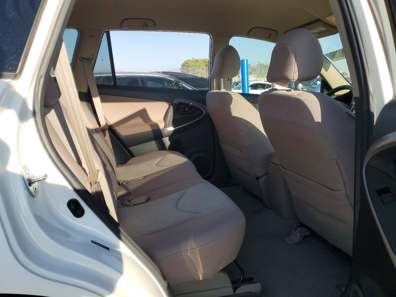 2007 TOYOTA RAV4 BASE photo 21