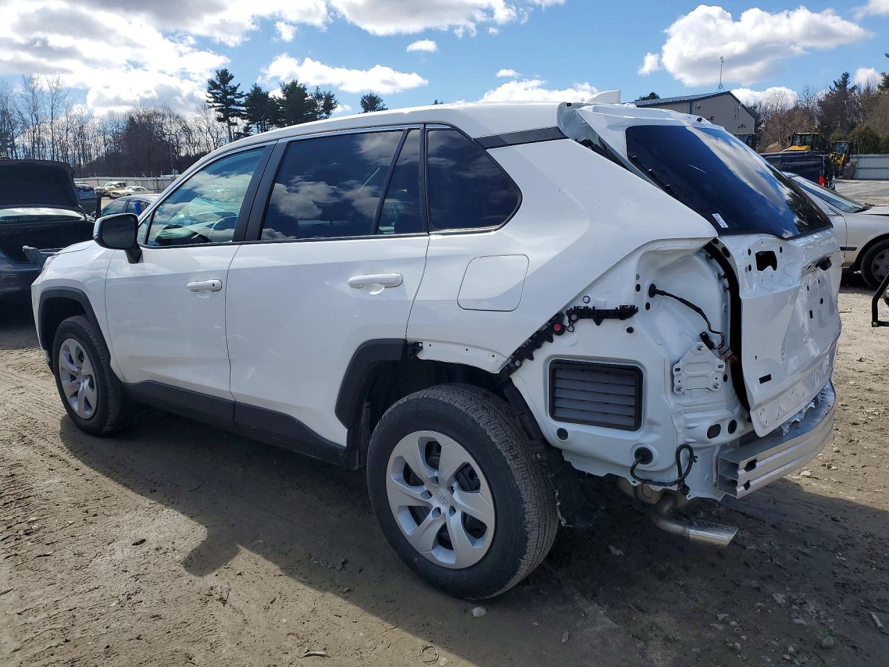 2025 TOYOTA RAV4 LE photo 3
