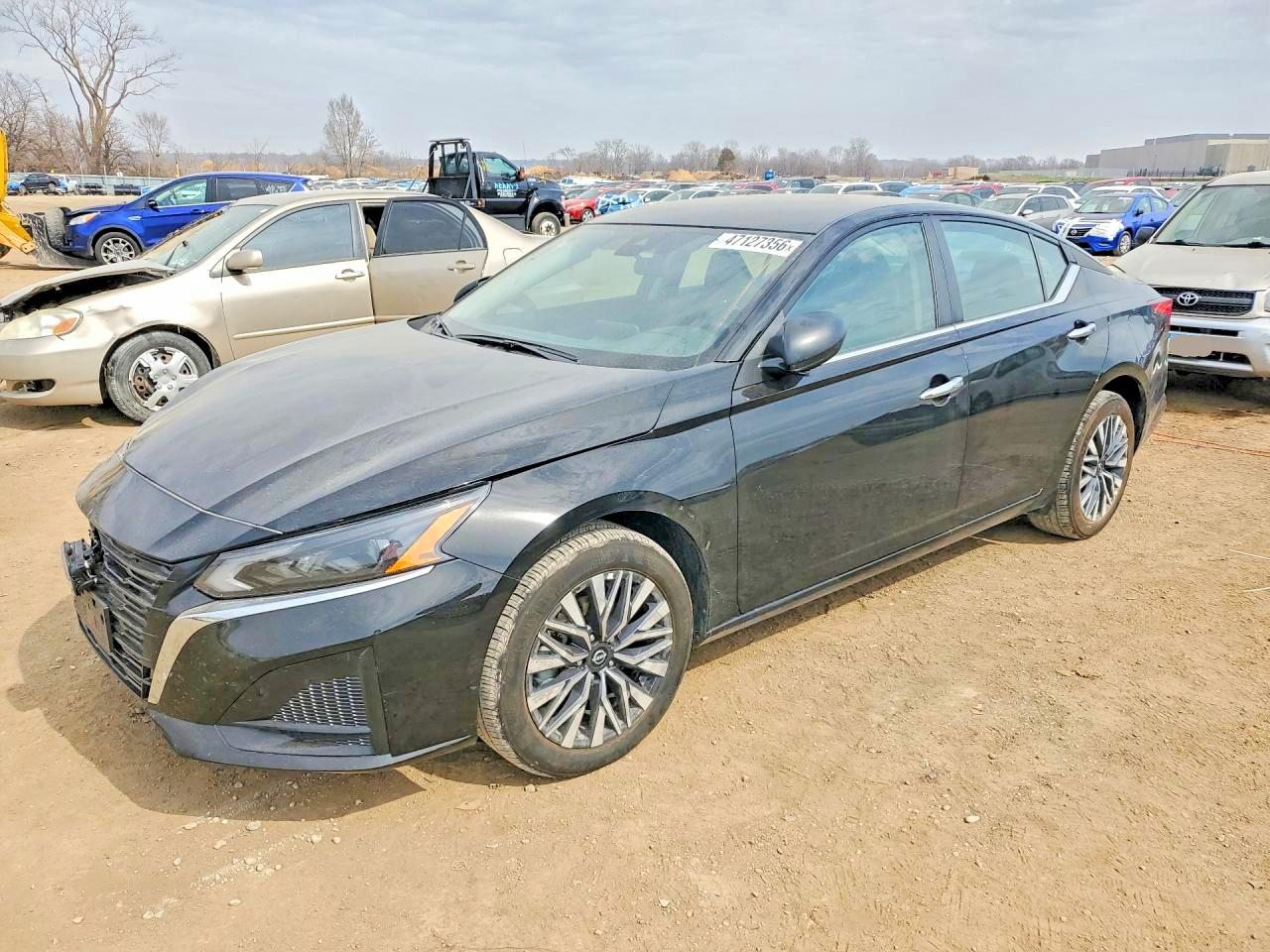 2025 NISSAN ALTIMA